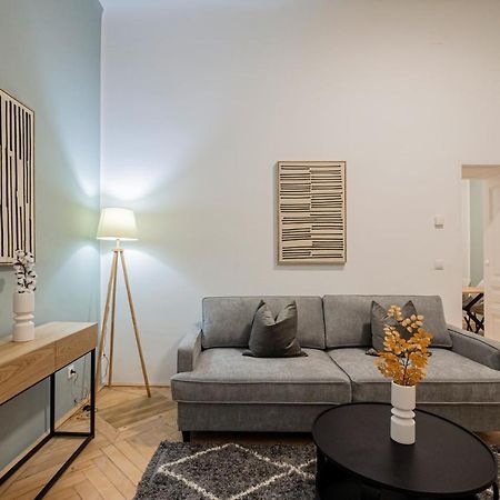 Charming Apt Perfect For 4-6 Tram, Self-Checkin Wien Ngoại thất bức ảnh