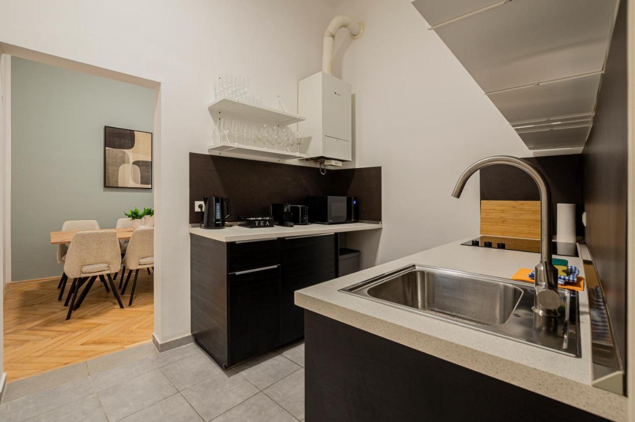 Charming Apt Perfect For 4-6 Tram, Self-Checkin Wien Ngoại thất bức ảnh